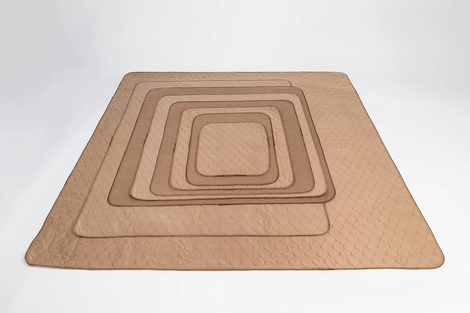 EZwhelp Reusable Dog Pee Pads - Waterproof Training Pads for Dogs - Washable & Sanitary - Rounded Corners - Laminated, Lightweight, Durable - Pet Essentials for Puppy Training and Whelping - 20" x 27"